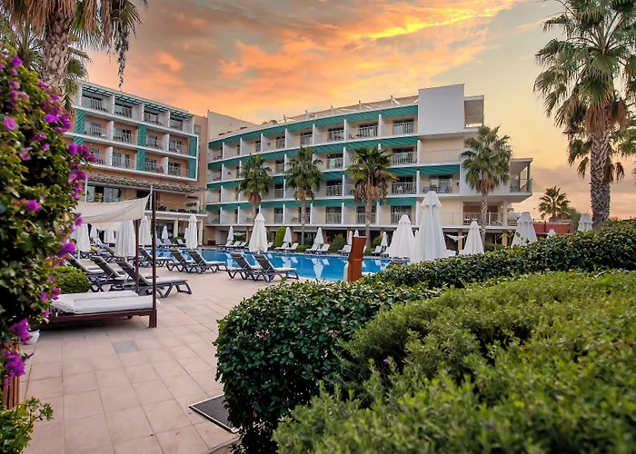 Отель Tui Blue Barut Andiz (adults Only) 3*