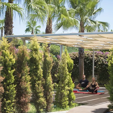 Tui Blue Barut Andiz (adults Only) ホテル シダ