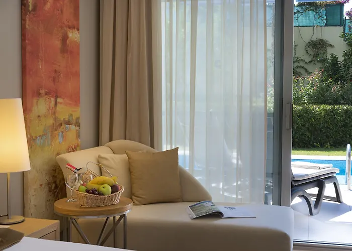 Tui Blue Barut Andiz (adults Only) מלון סייד